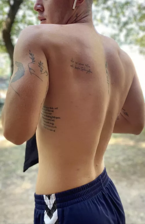 what do you guys have planned for today? 🎉 by peachfromserbia