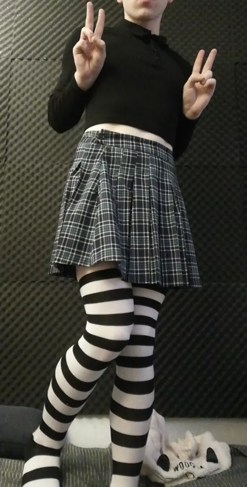 What do you guys think about my new outfit?! UwU Love you guys! by OcramsKitten