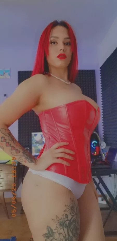 What do you thing about red set? Do you like it?😈 by MamiMilf