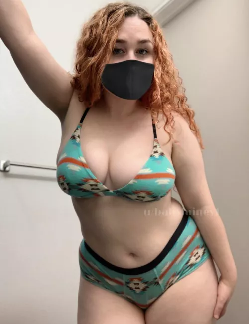what do you think about curvy gingers? by babylainey1