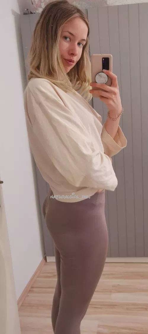 What do you think about my yoga pants? by naturalgirl_mel