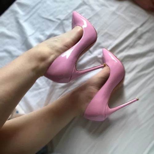 What do you think? 💗 by ariabelleee