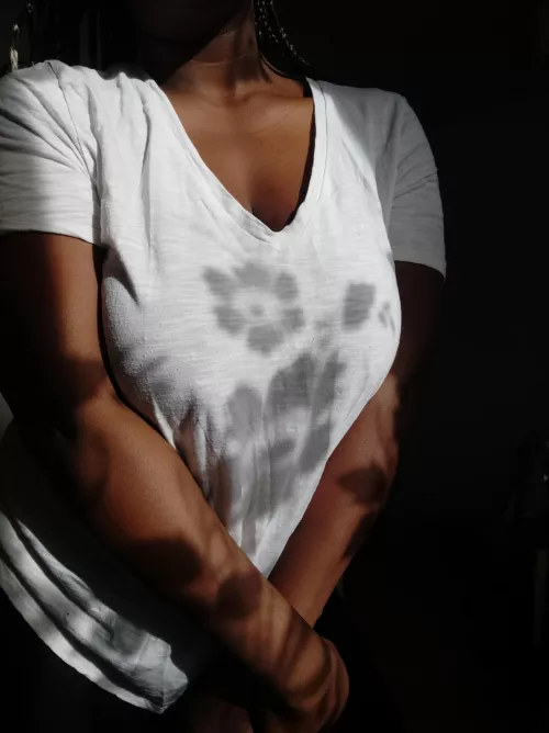 What do you think.... bra or braless? by brattyebonyprincess