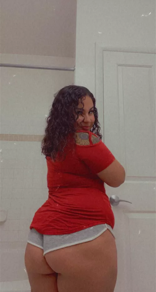 What do you think 😏 by typicalpartyslut