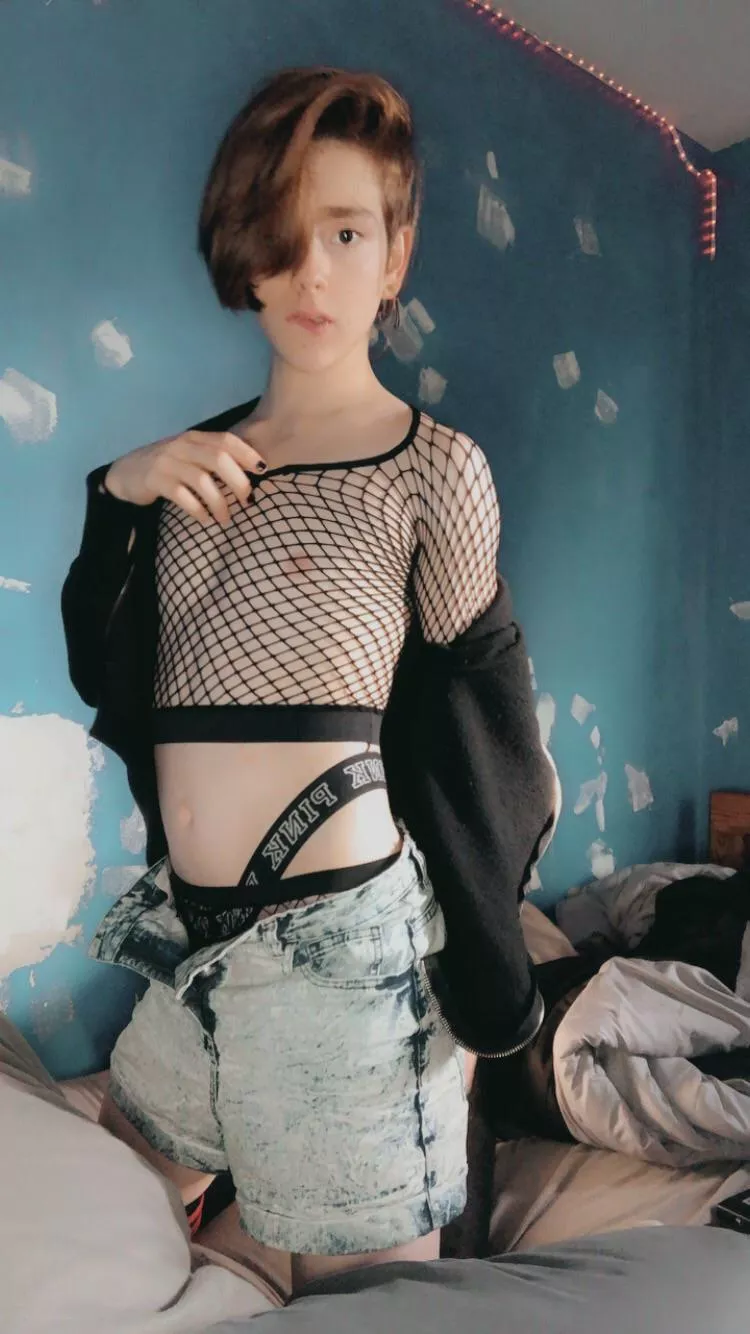 What do you think of my fit 😎💕 posted by TepotTheTrap