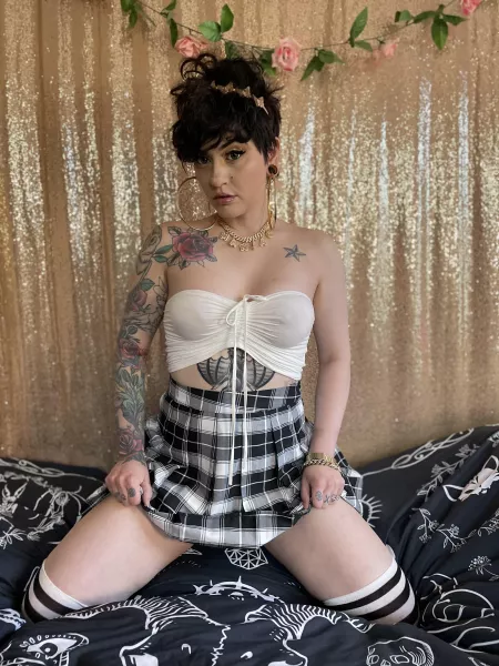 What do you think of my school girl outfit? by AlistairMay131