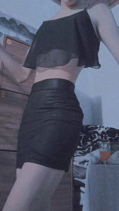 what do you think of my skirt? :3 by Mrfemboysell