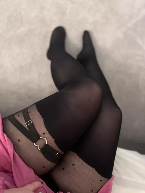 What do you think of the pattern on my thick thighs? Do you also like the heart 😉🥰 by EvaSparrow