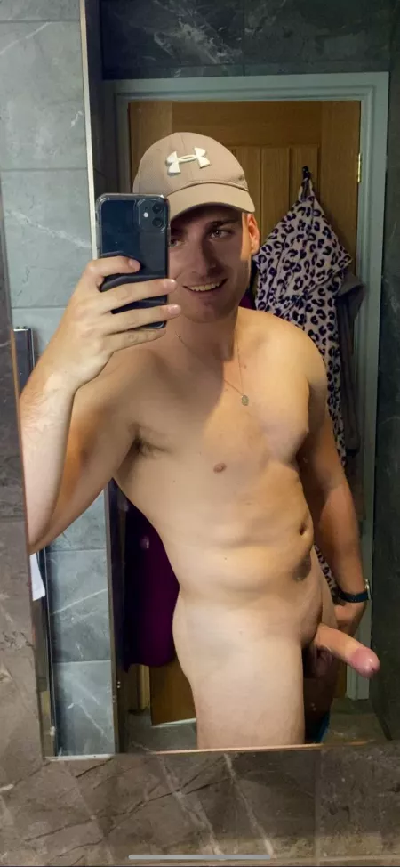 What do you want to do with me? by fitneszfreddie