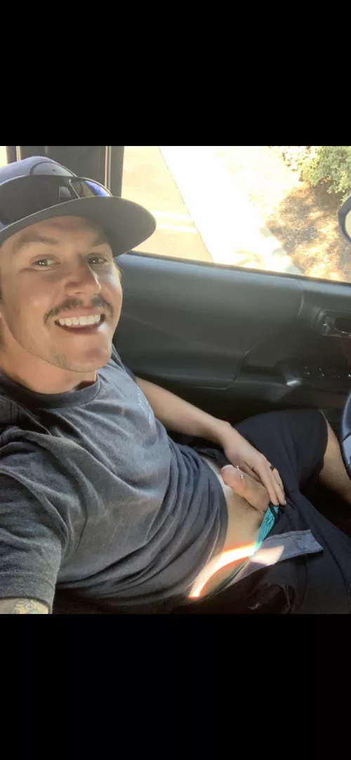 What if you caught me showing off? by thefoxtrotromeo