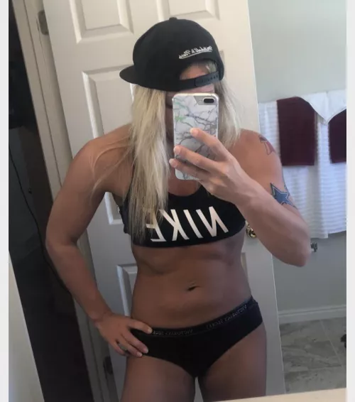 What kind of jewelry should I get for a button piercing?!? 😈 by Daniellenichole88