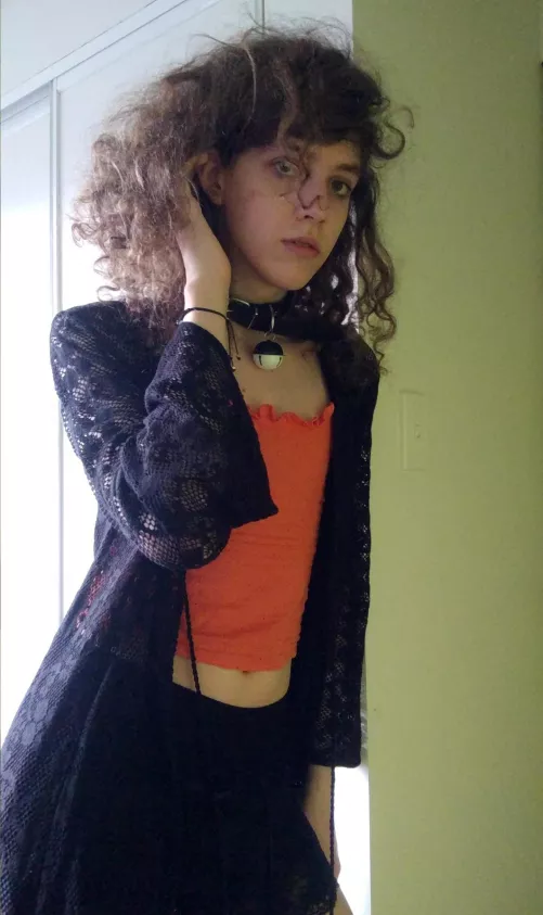 What people in public see before I immediately look away (≧▽≦) by sammy0panda