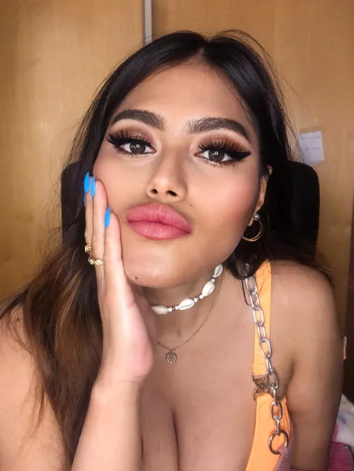 What should I do so you’ll kiss me by ddxoxo2021