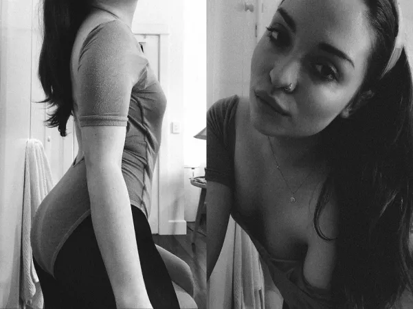 what should I wear next? 💞