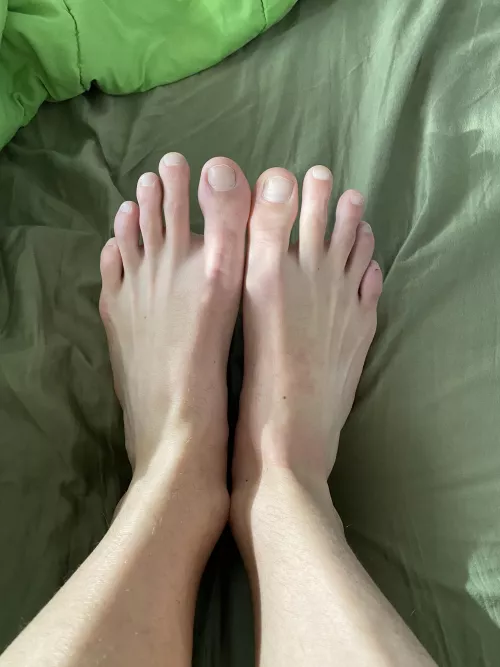 what size shoe do you think i wear? 🤪 i’m 6’2” btw… by z876davinci