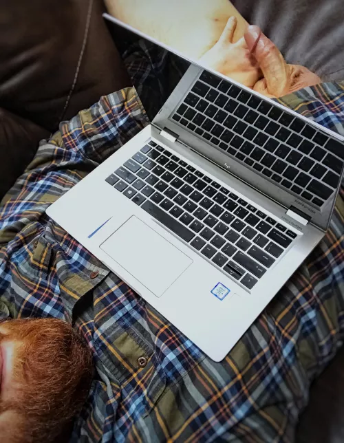 What they see in Zoom vs what you see 😘 by PM_ME_BBQ_PICS