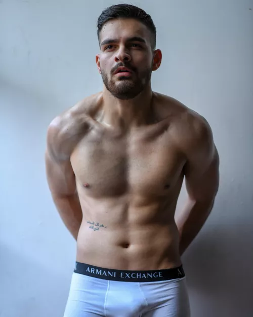 What up? Toronto here. DTF too by Saliagas