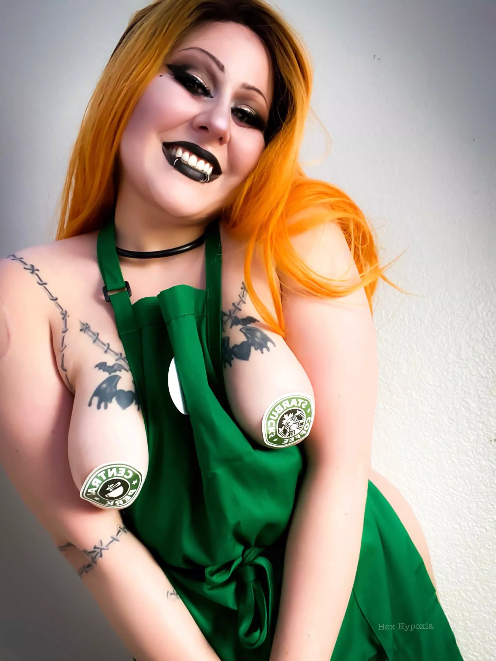 What was the name on that order? 🖤 posted by hexhypoxia