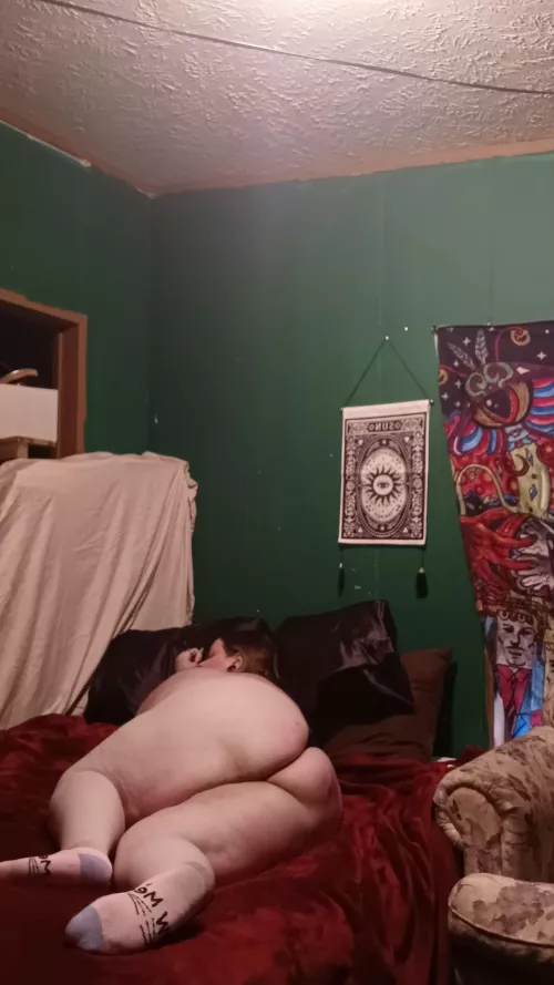 What would u do if u walked in the room and saw me like this by Melodic_Raise_5292