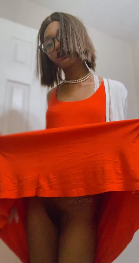 What would you do if you accidentally saw up my skirt in public? I never wear underwear. by pixiebab