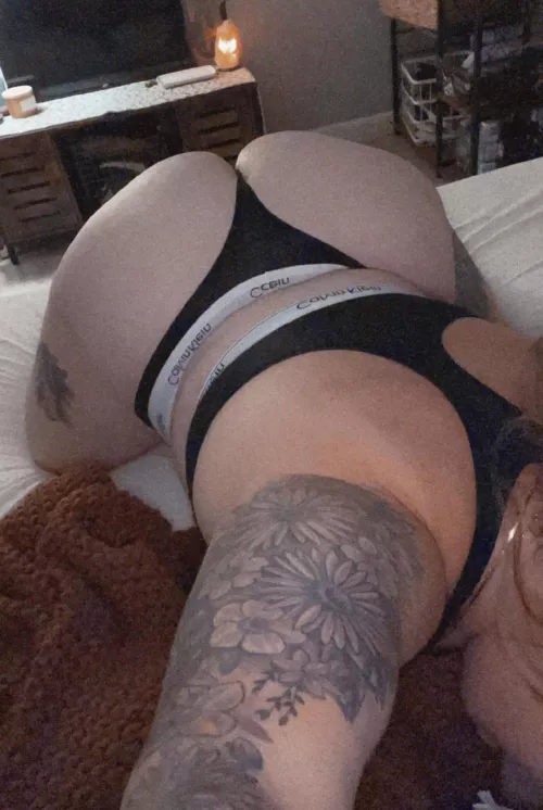 What would you do to me from behind? 🍑 by tjrx2000