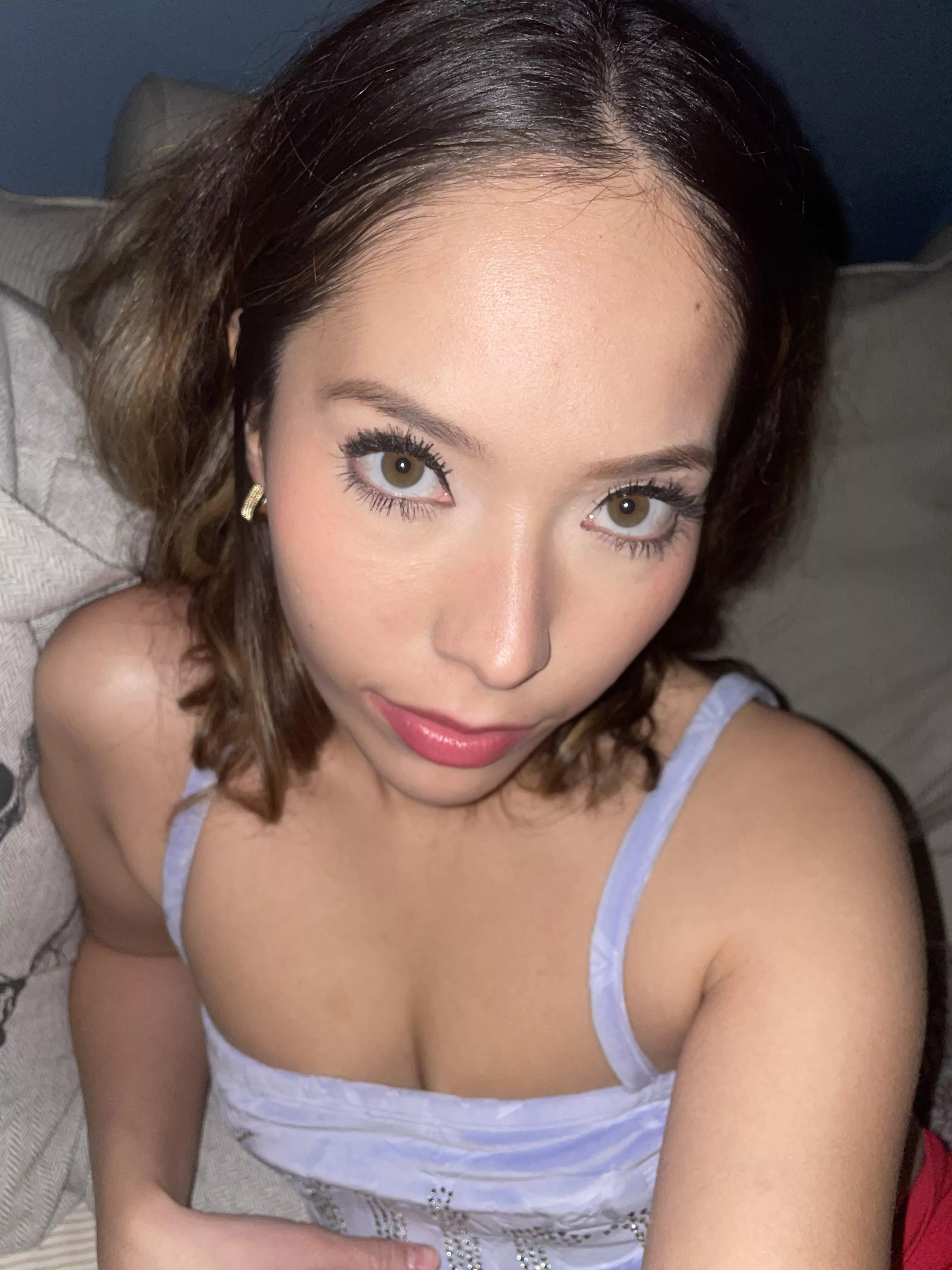 What would you do to win me over? posted by kittypurr_eth