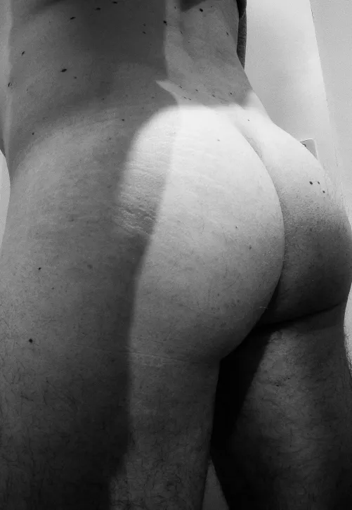 What would you do with it? 🍑 by Darki56