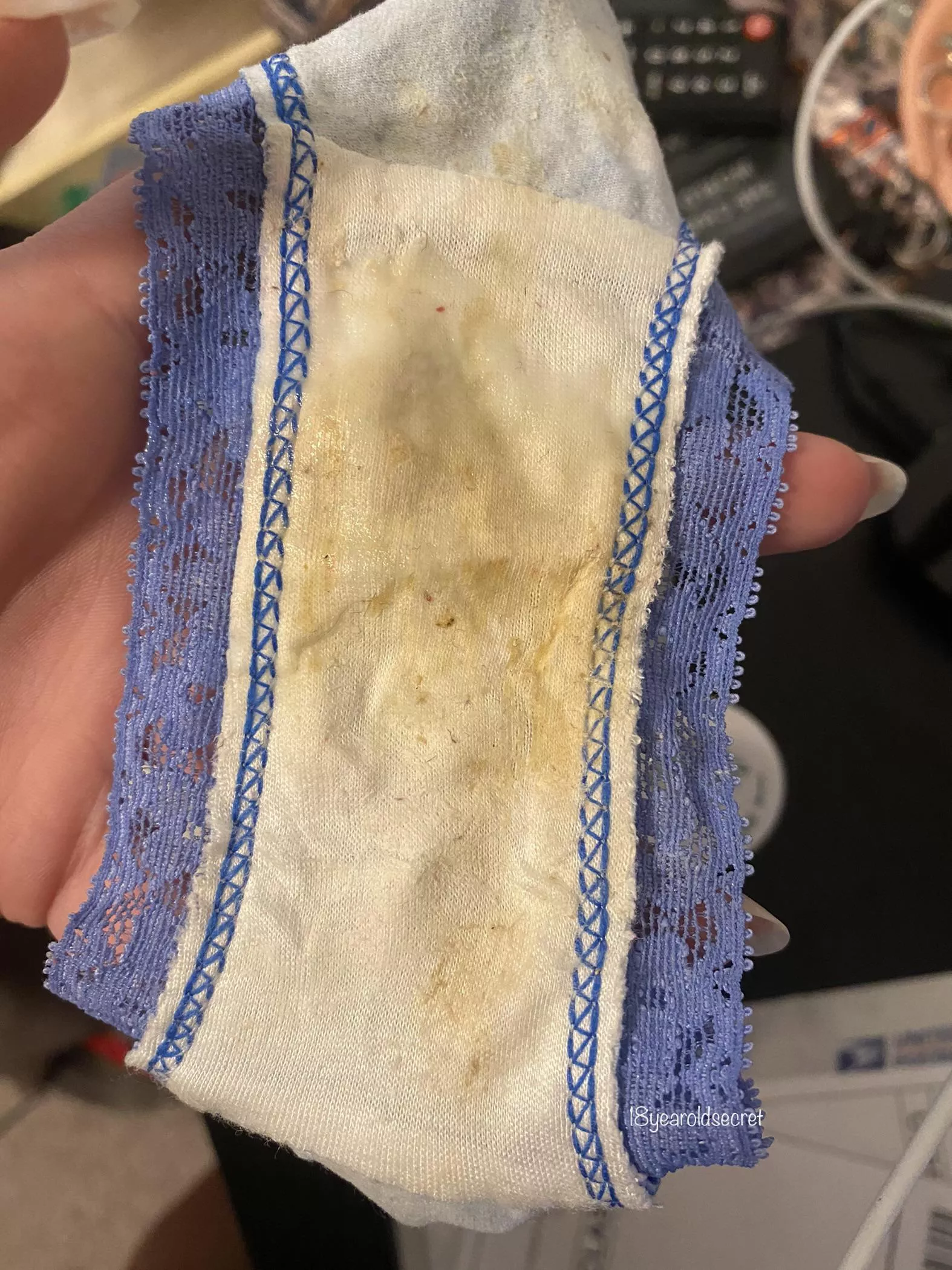 What would you do with my college girl pussy grool soaked panties ? 🥰 posted by 18yearoldsecret