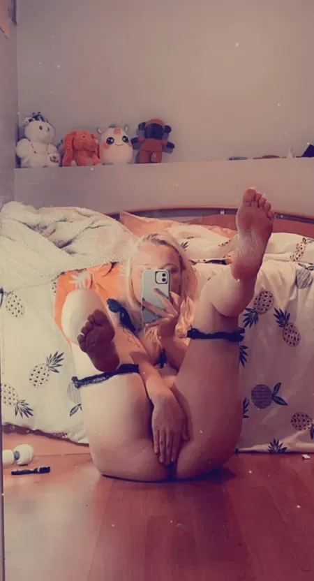 What would you like to see Daddy? by candyvix3n_