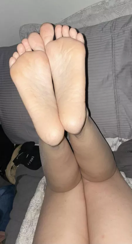 What would you rub on my soles 🤔 by Stock-Possible-1585