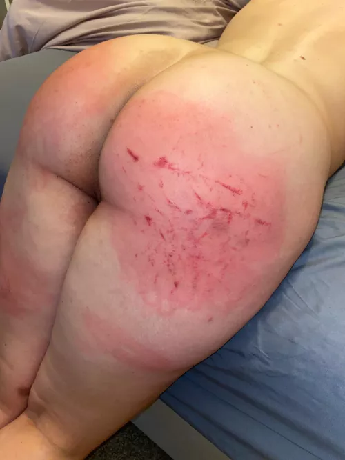 What would you spank me with? by 90sdisfan