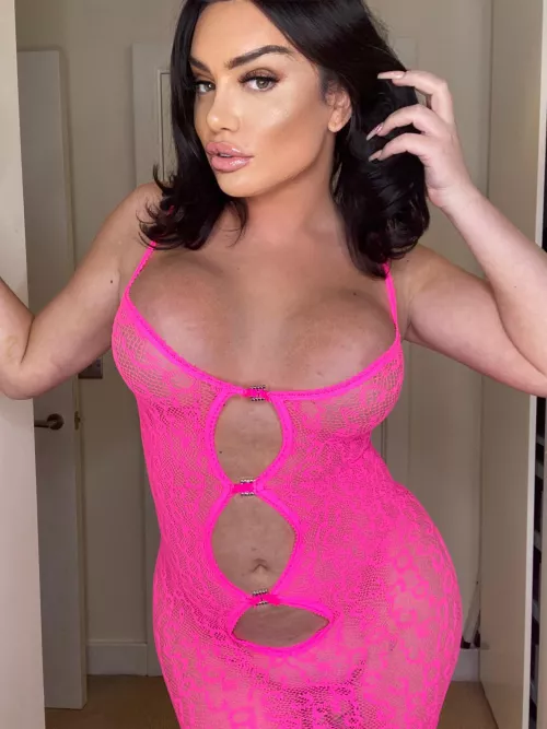 What would you whisper in my ear 🥵❓ by TS-BROOKLYN