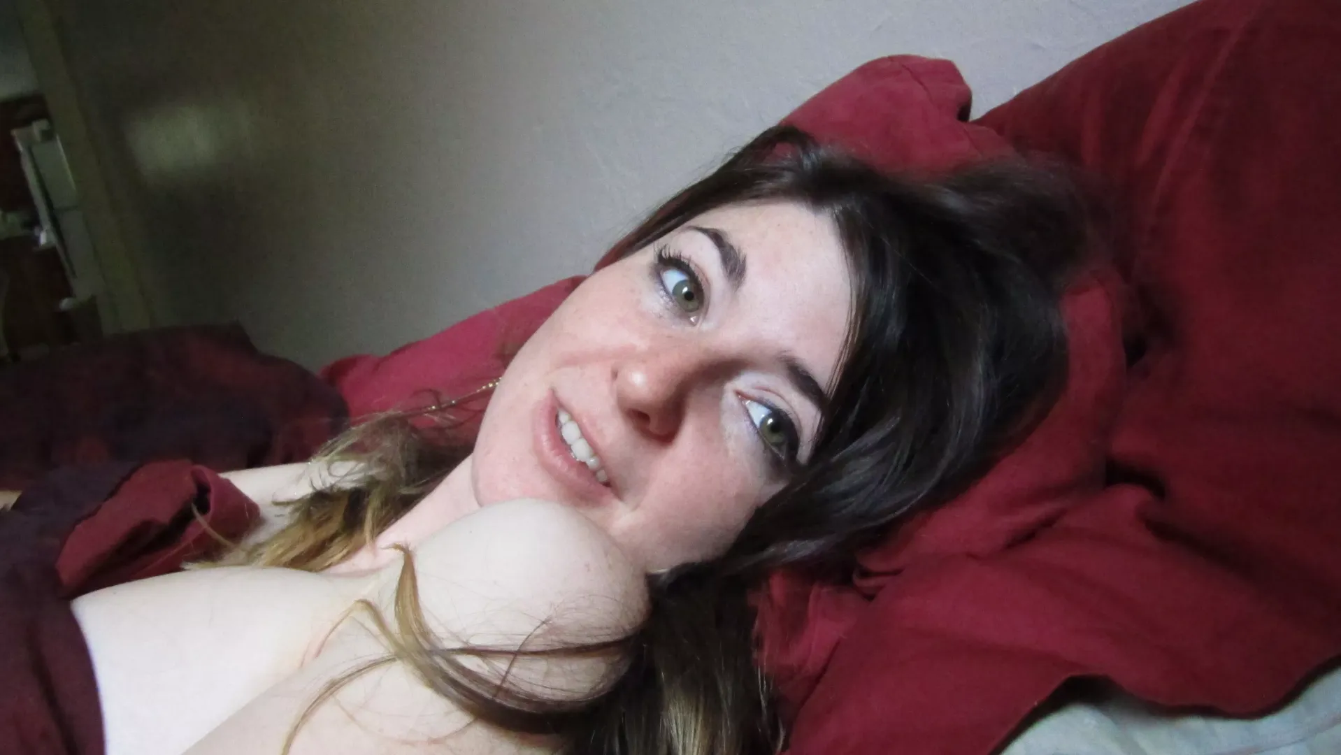 What you see when you wake up with me. posted by fourfoot9