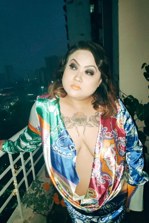 What you think about my NYE party look? 🤔😊😈 by Specialist_Twist_398