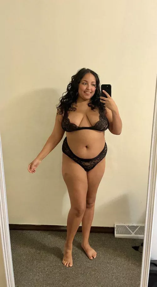 What’s better than new lingerie? ☺️ by leftistbitch25