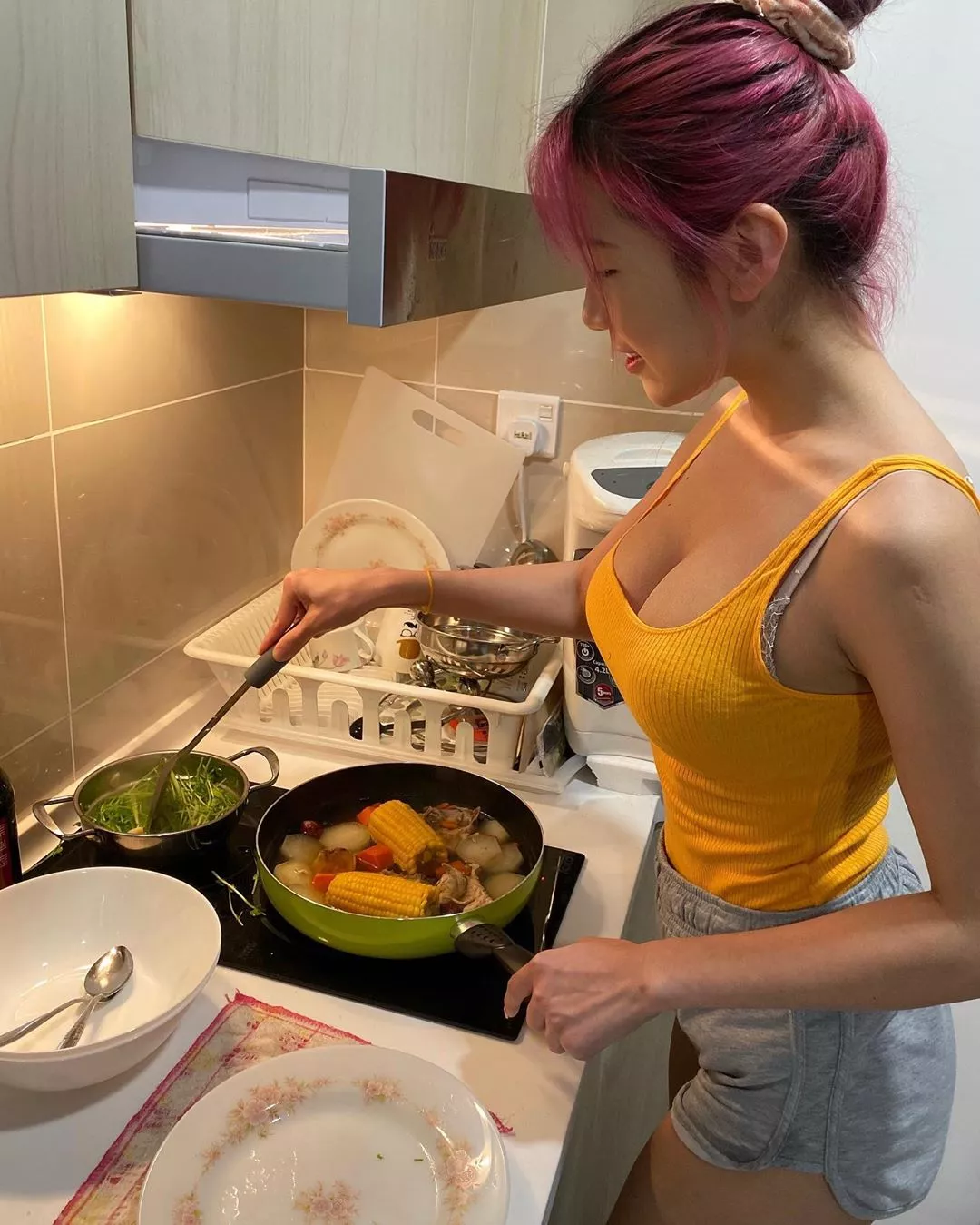 What's Cooking? posted by youknowwhatilove210