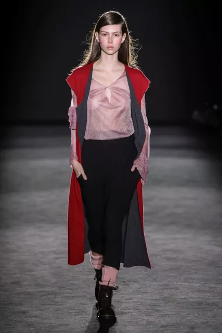 Whats her name? by jizzletrizzle