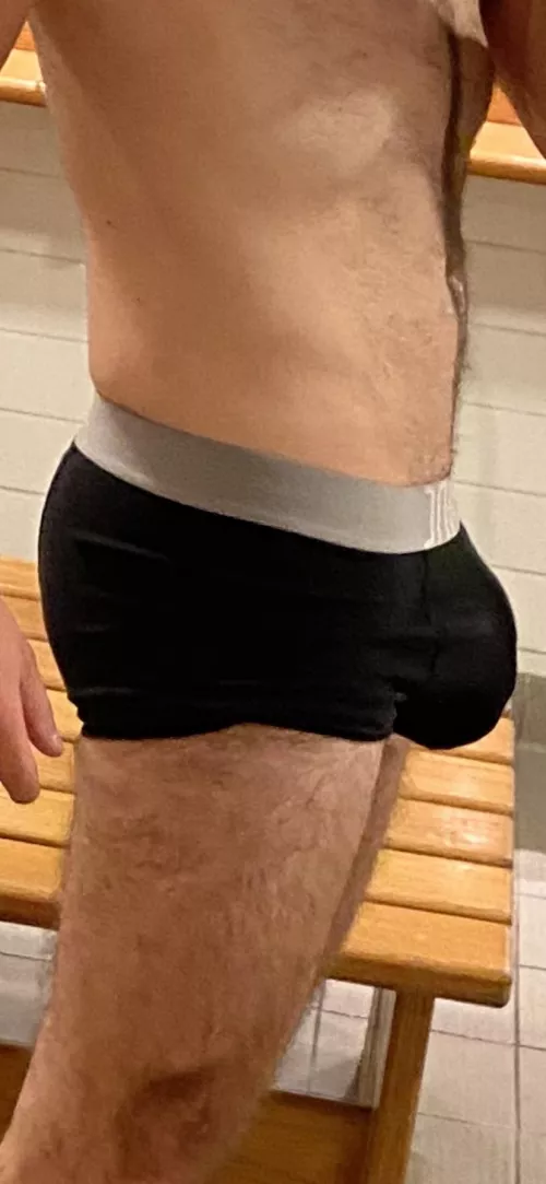 What’s hiding in here… ps, you can see on my profile by vinceee27