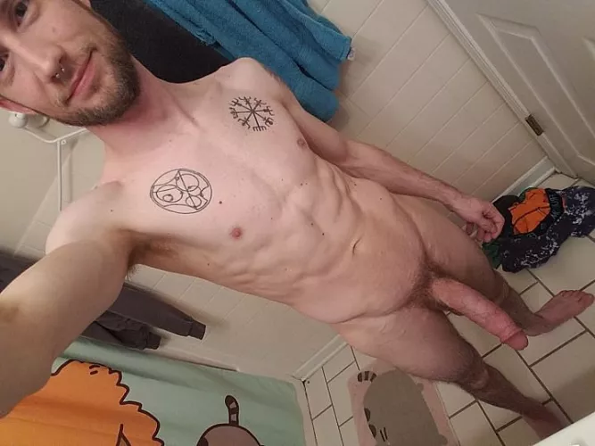 What's my best feature? 😜 by bigdickkboy