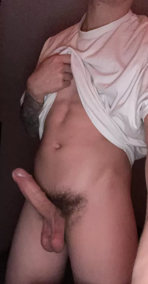 Whats the first word that you think of? ;) by tahtumm