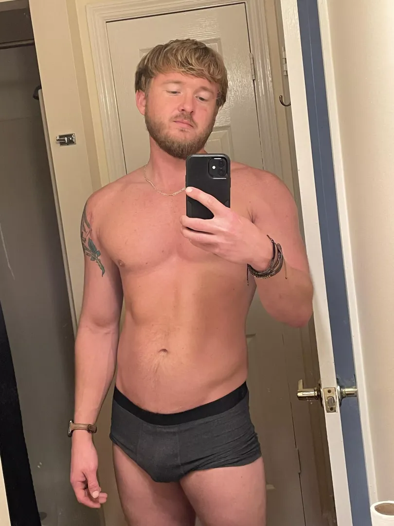 What’s up? posted by sladeW7777