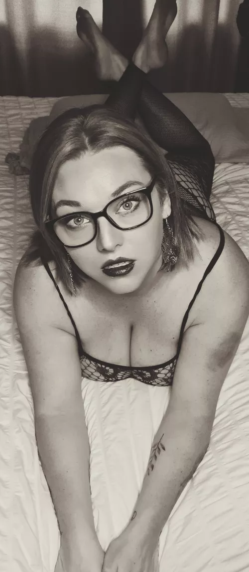 Whats up? by Chadiexx