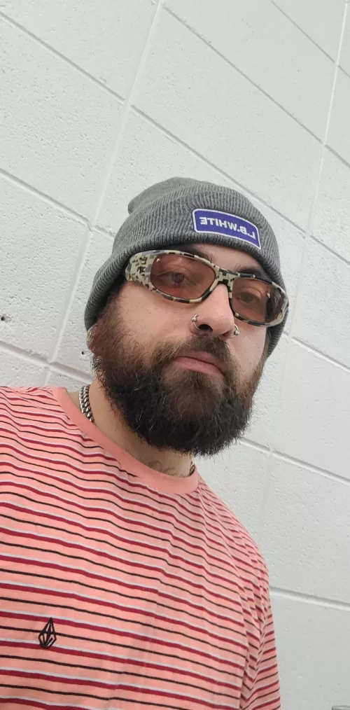 What's up bored at work thinking bout shaving this beard even shorter, thoughts by Roosterhawk73