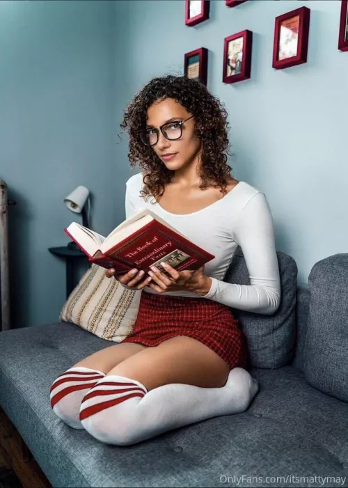 What’s your favorite book? ☺️ 📕 by velvetyporcupine