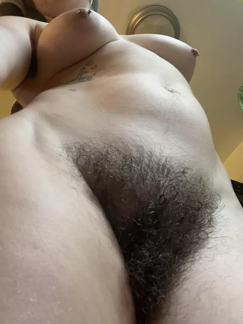 What’s your favorite part of a hairy woman? by iceeebabyy