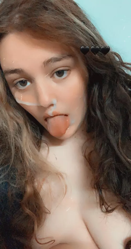 when daddy makes a perfect line across your nose xo by concussion_kid