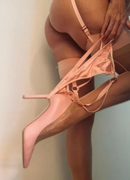 When he says he’s on his way….you get those knickers off fast 😍 (OC) (F) by leggyblondeaussie