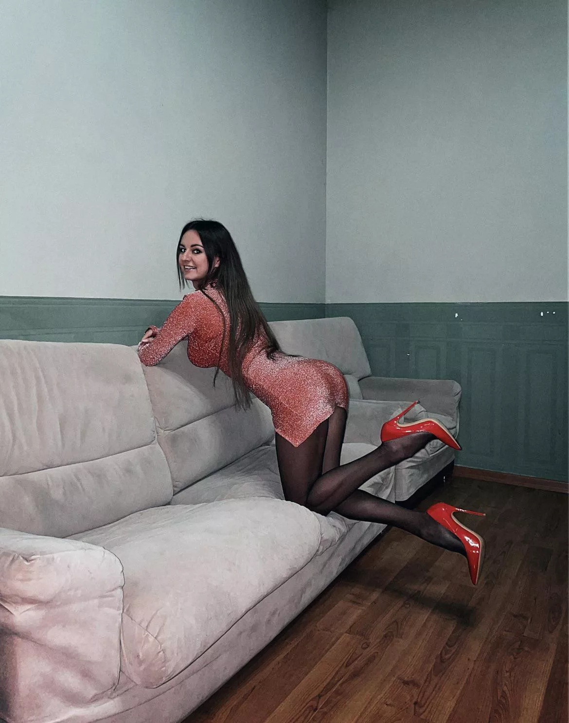 When I’m in dengerous mood, I’m wearing red heels posted by Tamara_Sunshine