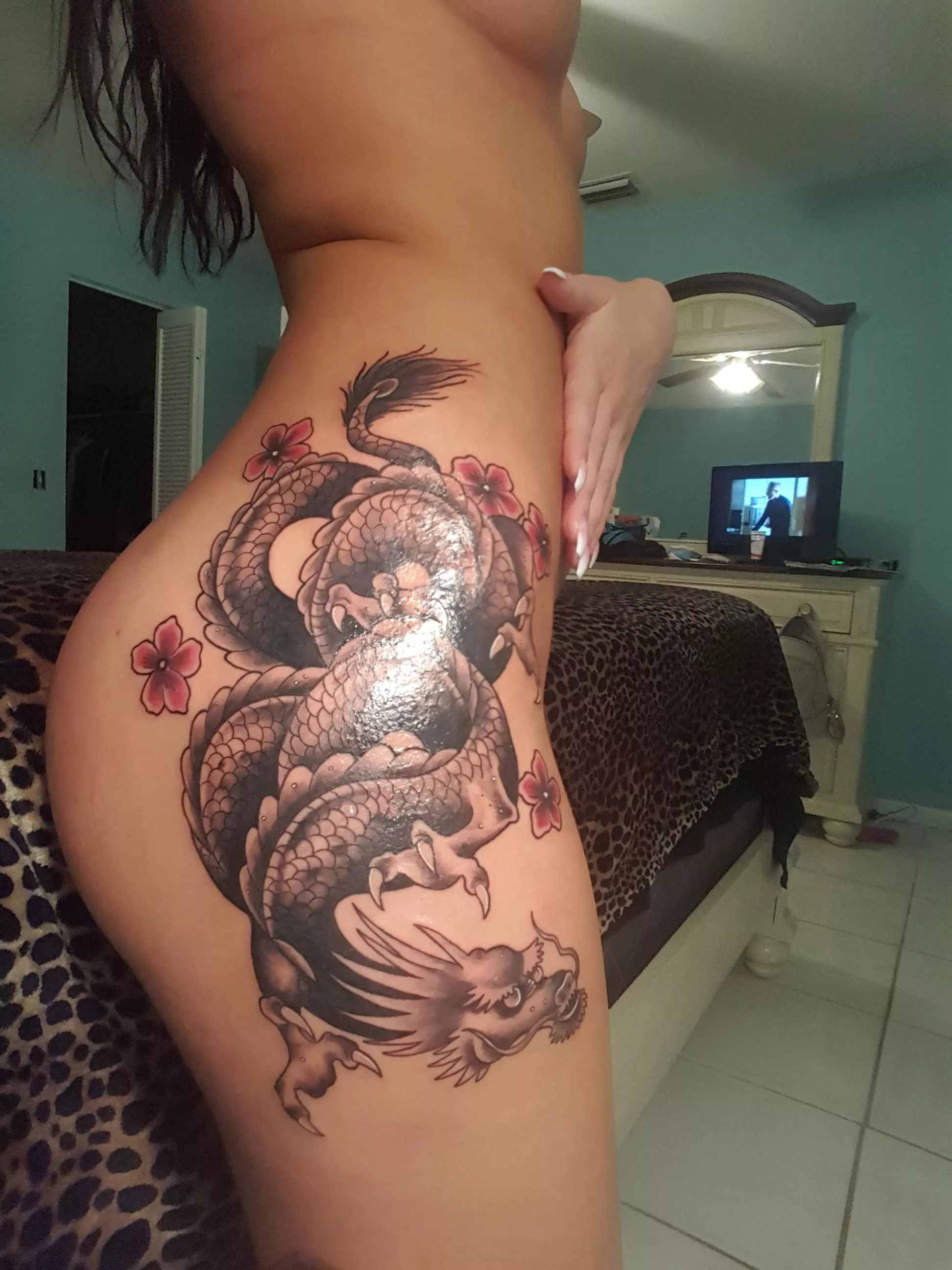 When my favorite tatt was fresh 🥺🖤 posted by wantmooremila