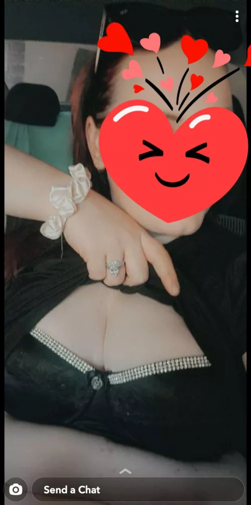 When she goes shopping and wants to show off 🥰🥰 by MrJ676767